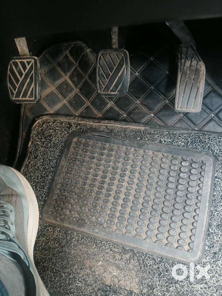 Maruti Suzuki Swift Lxi Optional-o, 2016, Petrol