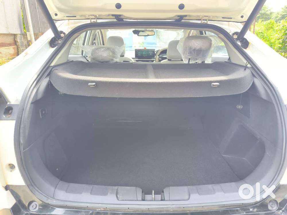 Tata Curvv Ev Empowered Plus 55, 2025, Electric