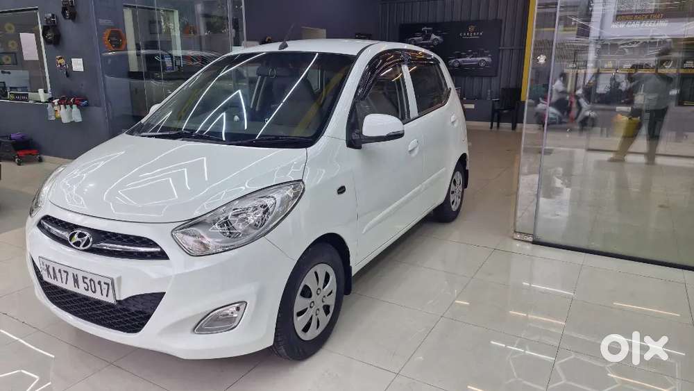 Hyundai I10 Sportz Petrol 2011