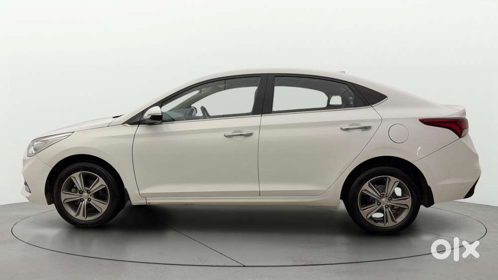Hyundai Verna 1.6 Vtvt Sx, 2019, Petrol