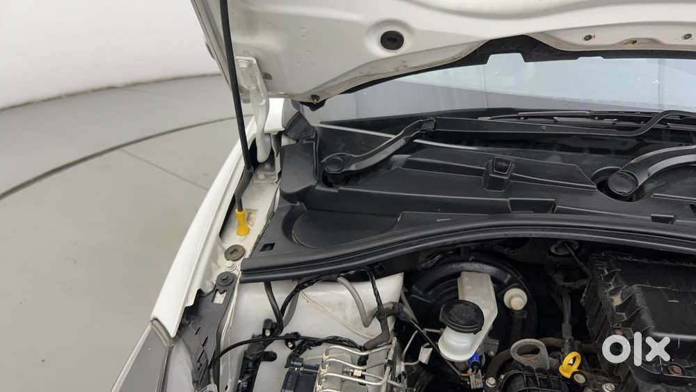 Tata Tiago Xza, 2021, Petrol