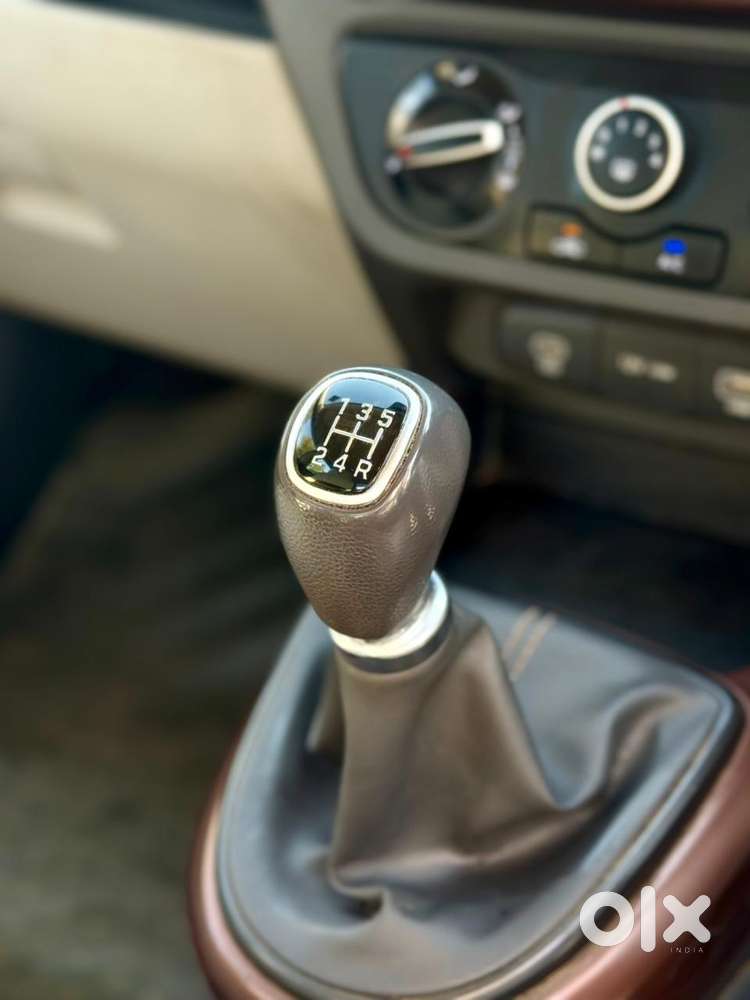 Hyundai Aura Sx Plus Manual, 2023, Cng & Hybrids