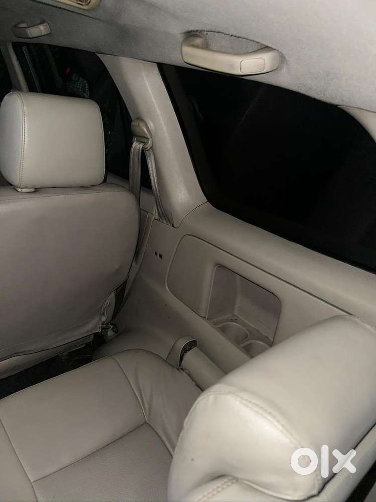 Toyota Innova 2012 Diesel 148000 Km Driven