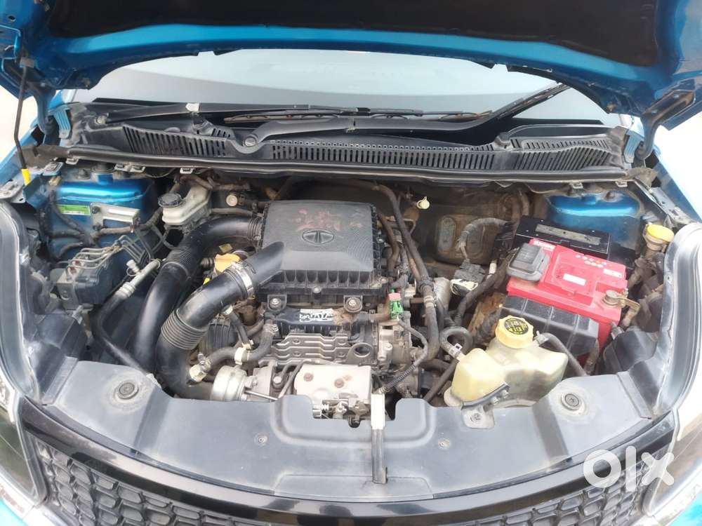 Tata Nexon 1.5 Revotorq Xz Plus Dual Tone, 2018, Petrol
