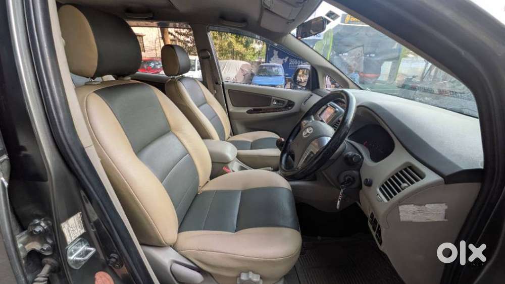 Toyota Innova 2.5 Vx 7 Str, 2015, Diesel