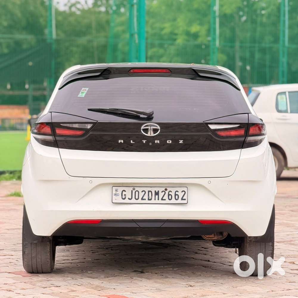 Tata Altroz Xz, 2022, Petrol
