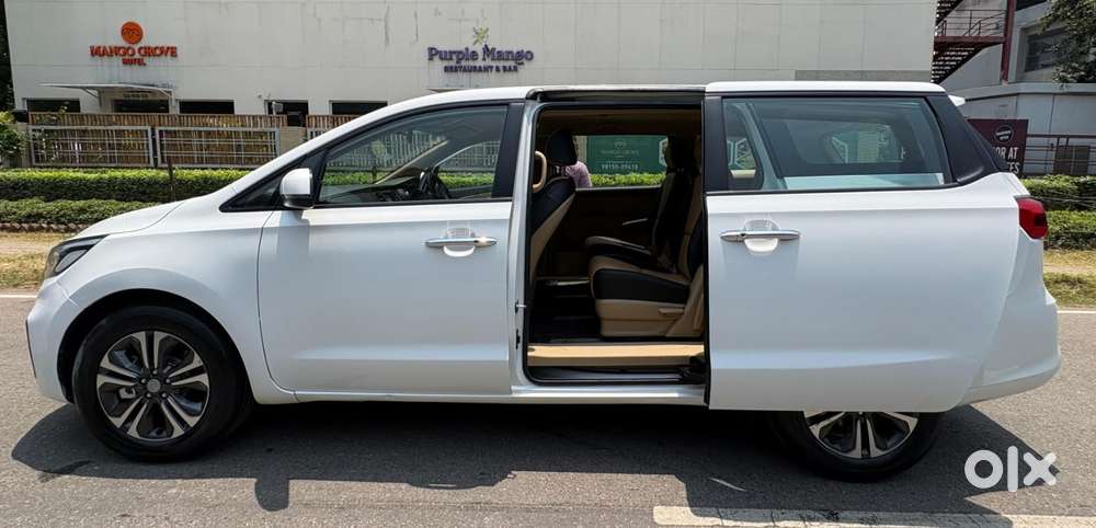 Kia Carnival Prestige, 2021, Diesel