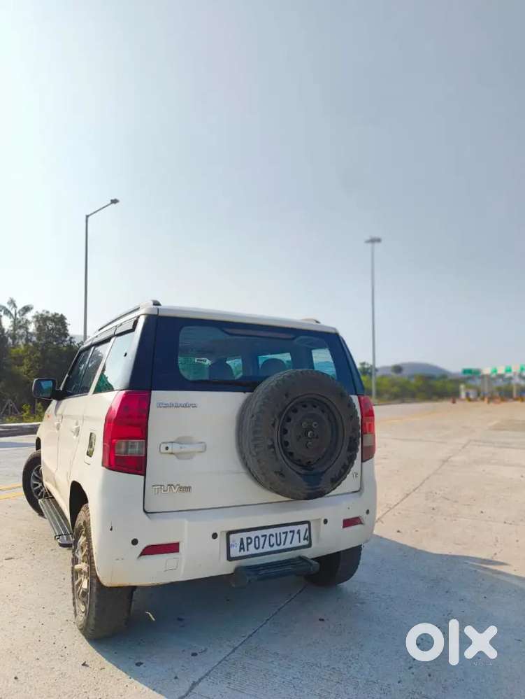 Mahindra Tuv 300 120000 Km Driven