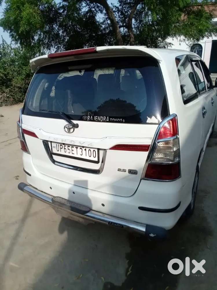 Toyota Innova 2016 Diesel 190000 Km Driven