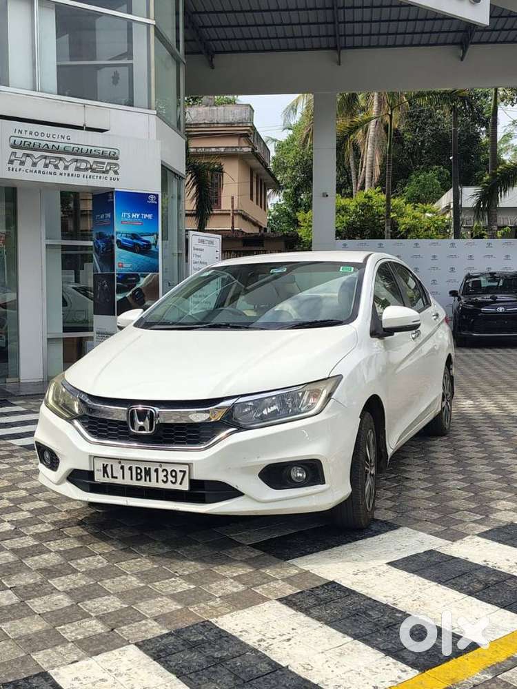 Honda City 1.5 V 4th Gen I-vtec Mt, 2018, Petrol