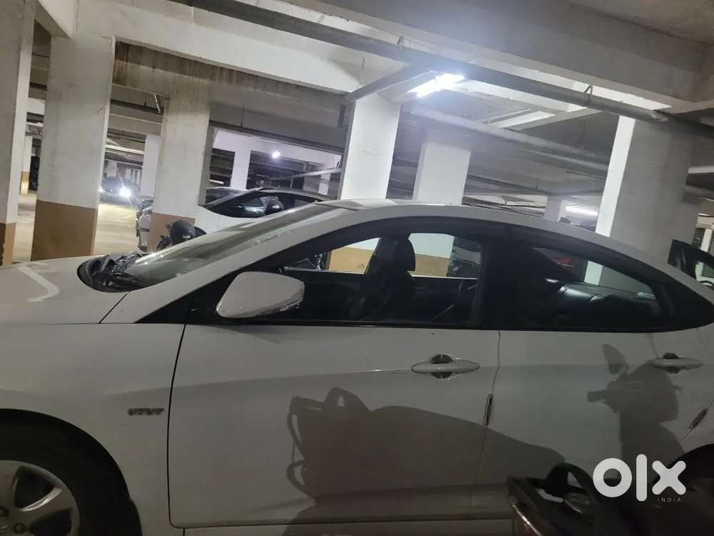 Hyundai Verna 2013 Petrol Manual