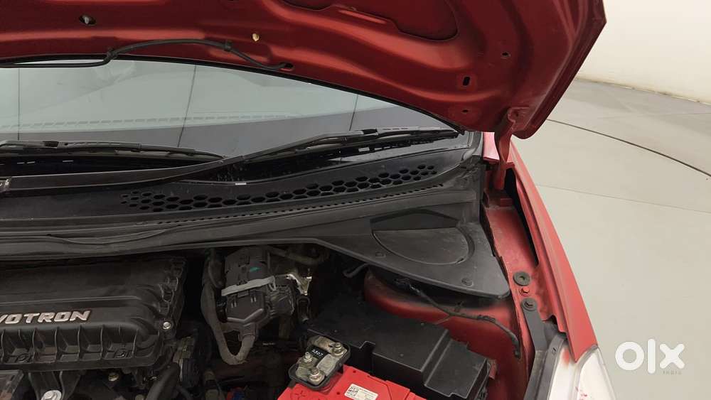 Tata Tiago Xz, 2017, Petrol