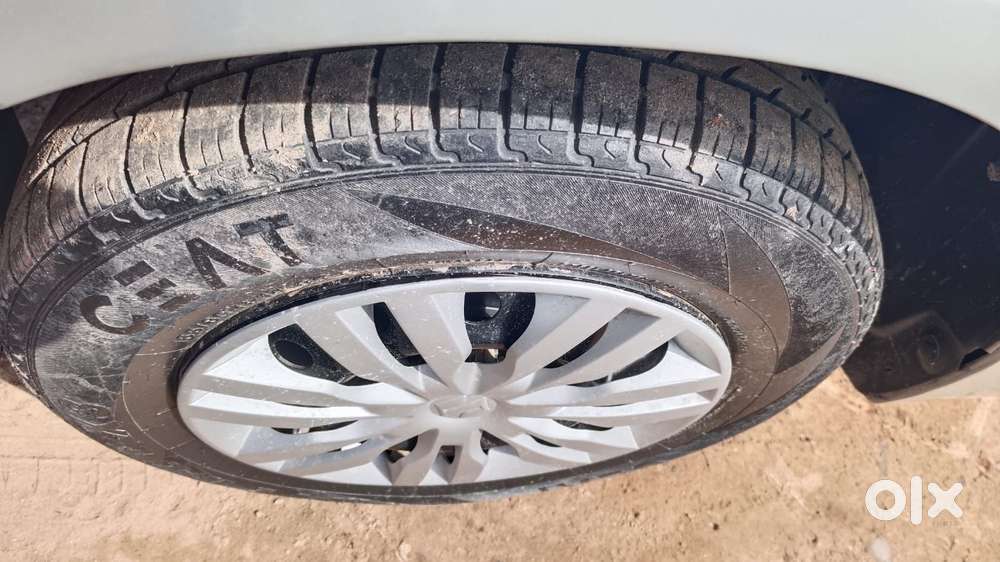 Maruti Suzuki Swift Dzire Vxi Optional, 2020, Petrol