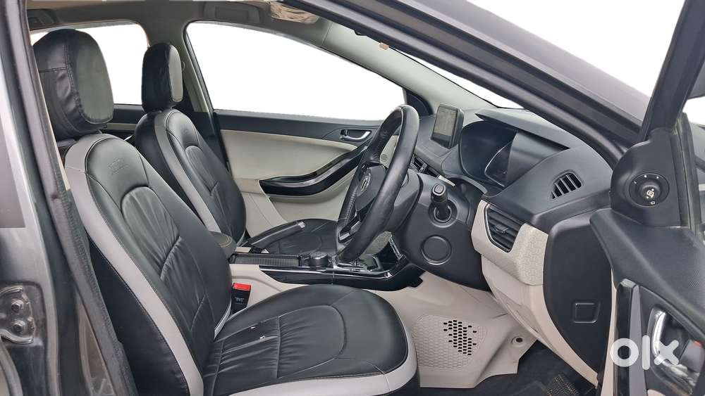 Tata Nexon 1.5 Revotorq Xza Plus S Amt, 2023, Petrol