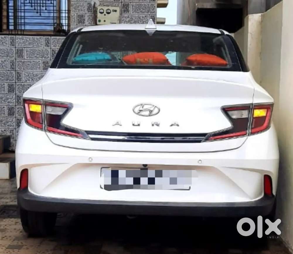 Bank Manager Owned Hyundai Aura Top End Model With Cruise Control.