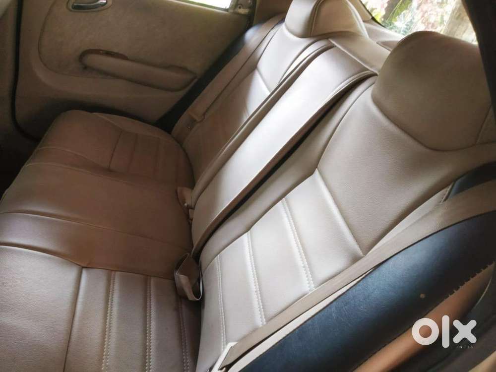 Honda City Zx 2006 Petrol Well Maintained