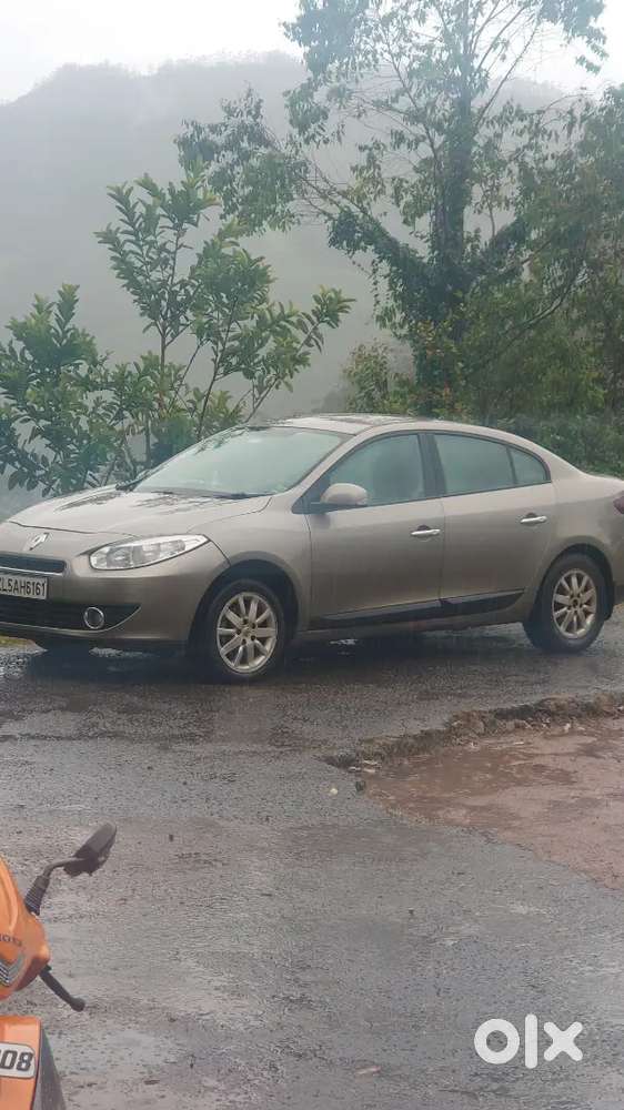 Renault Fluence 2012 Diesel Well Maintained