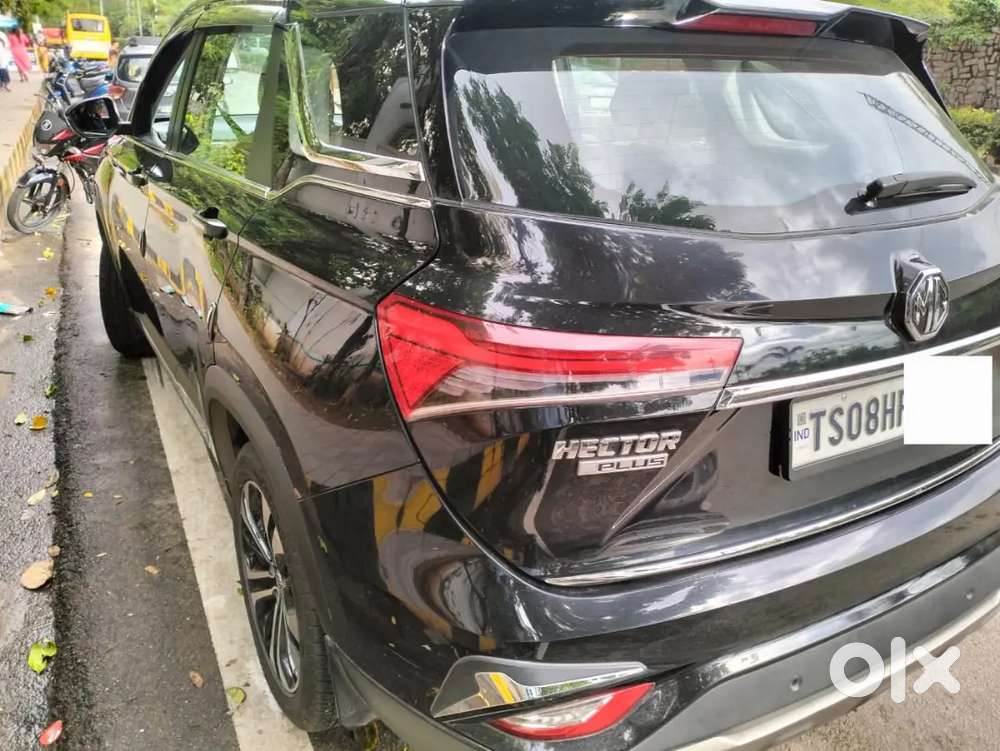 Mg Hector Plus 2021 Diesel 29800 Km Driven