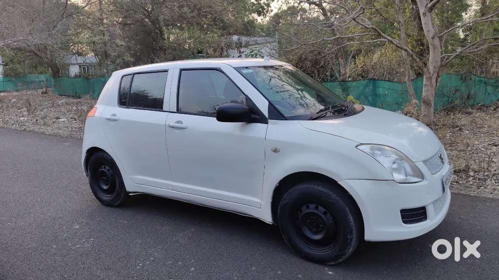 Swift 2010 Petrol