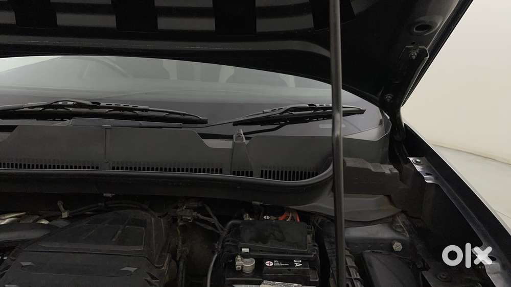 Volkswagen Taigun Topline 1.0 Tsi At (electric Seats), 2022, Petrol