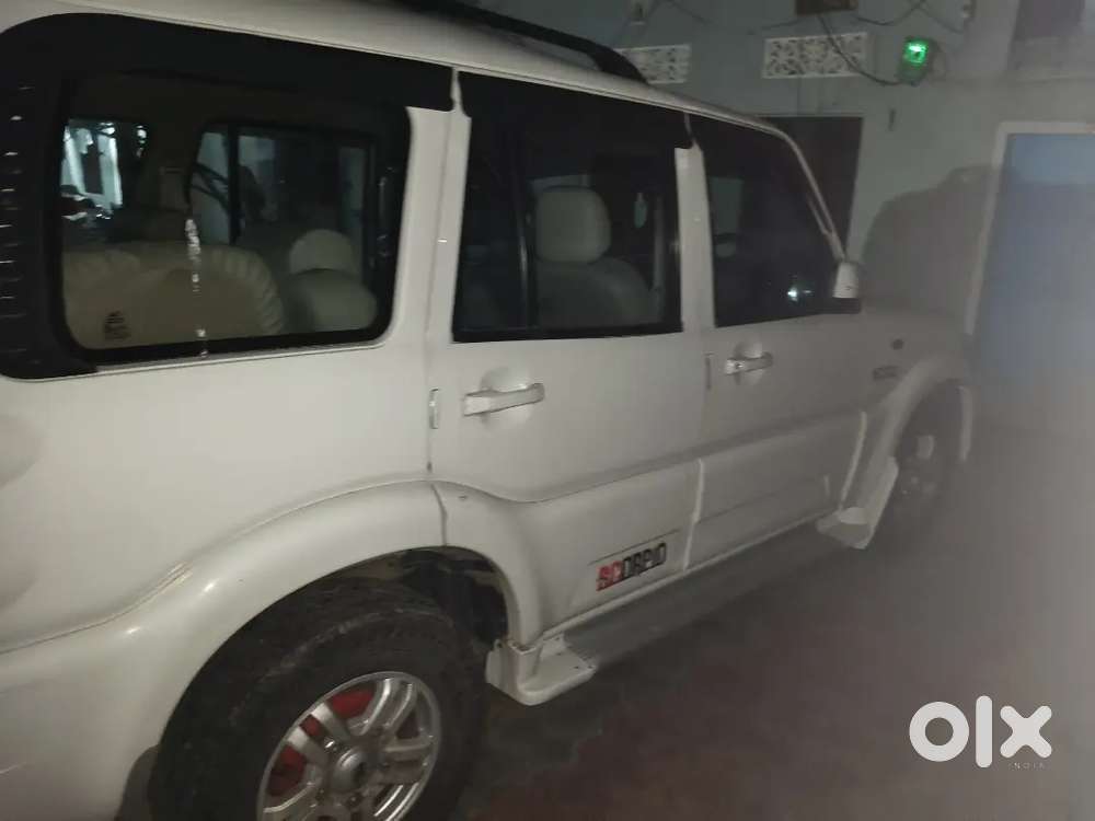 Mahindra Scorpio 2013 Diesel 270000 Km Drive