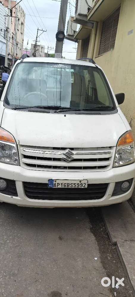 Maruti Suzuki Wagon R Lxi Minor 2011