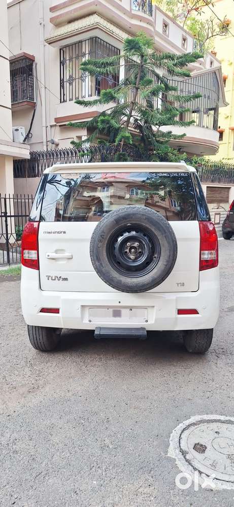 Mahindra Tuv 300 T10, 2019, Diesel