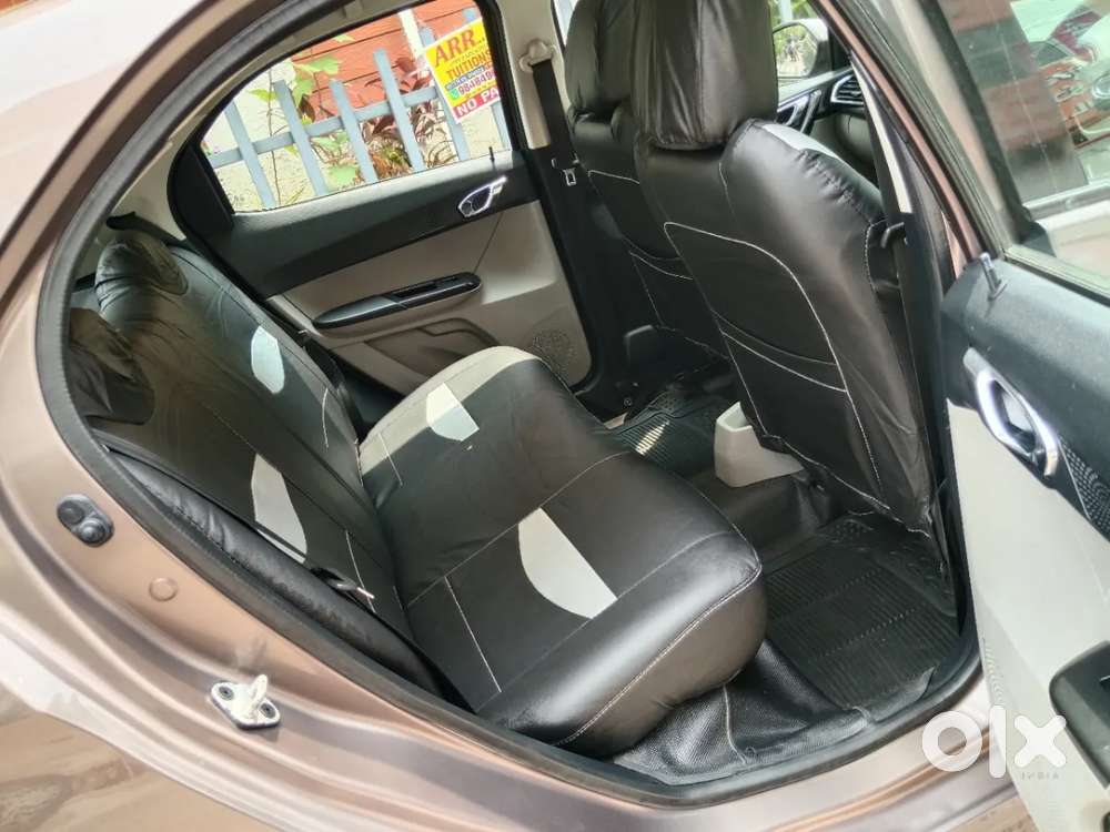 Tata Tiago Xza, 2018, Petrol
