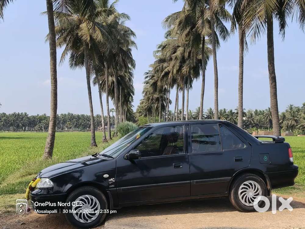Maruti Suzuki Esteem 2007