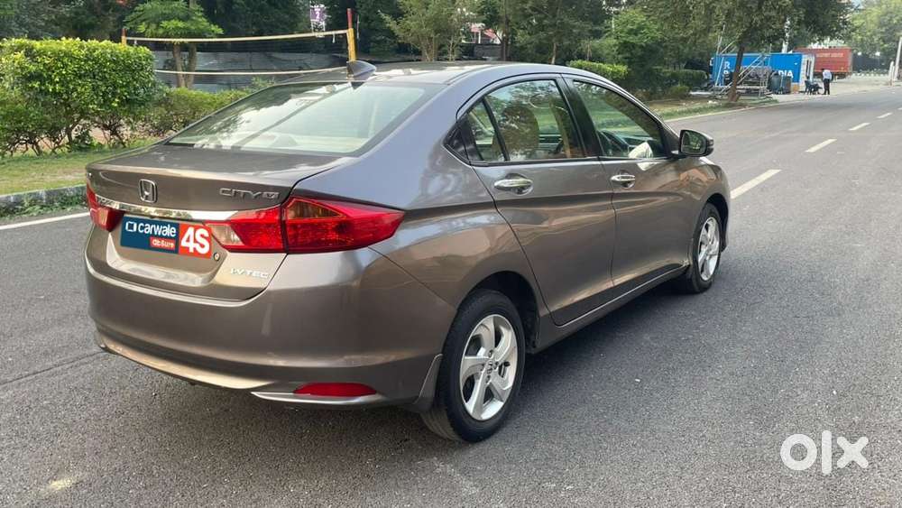 Honda City 1.5 V 4th Gen I-vtec Mt, 2016, Petrol