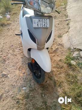 Olx scooty under clearance 20000