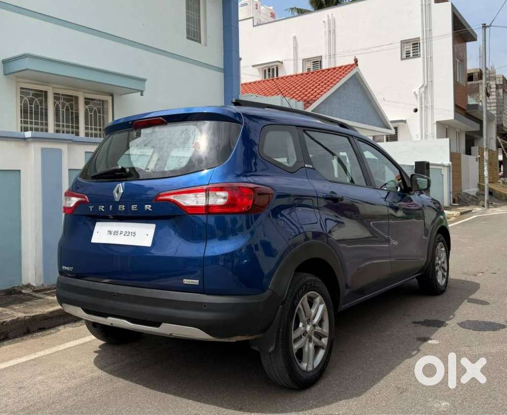 Renault Triber Rxz, 2021, Petrol