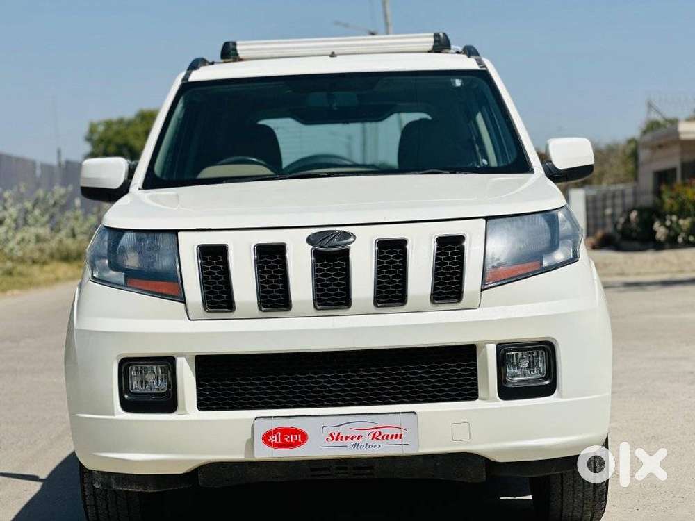 Mahindra Tuv 300 T10, 2018, Diesel