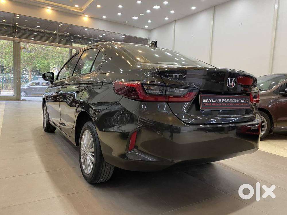 Honda City 1.5 V 5th Gen I-vtec Mt, 2022, Petrol