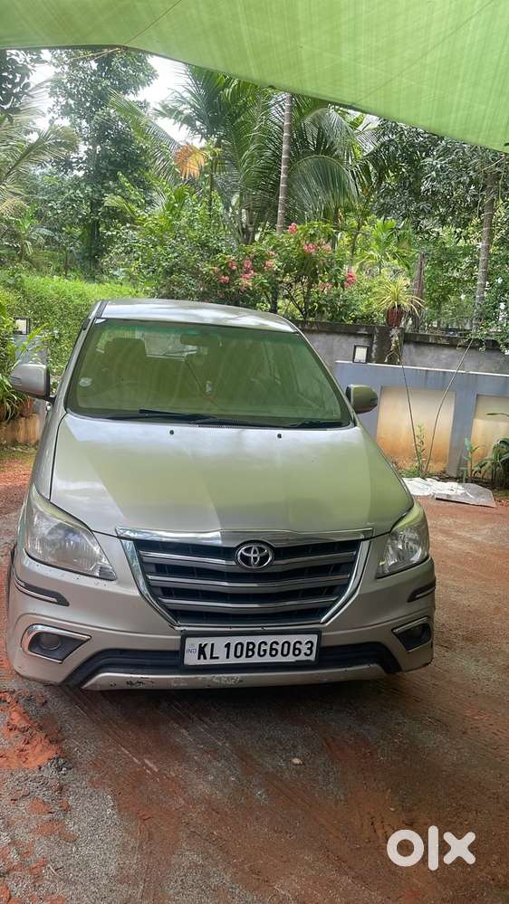 Toyota Innova 2015 Diesel Car