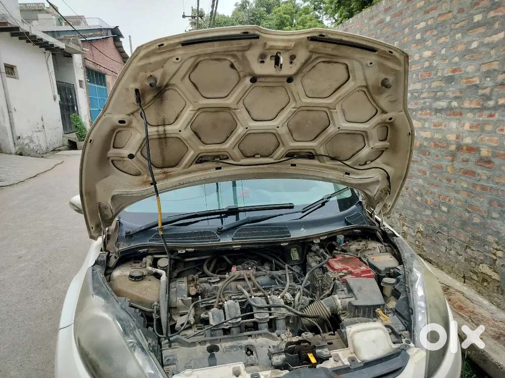 2012 Ford Fiesta Titanium  Petrol + Cng  77,000 Km Driven
