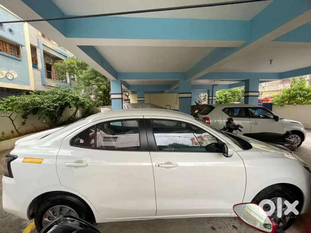 Maruti Suzuki Dzire 2025 Automatic
