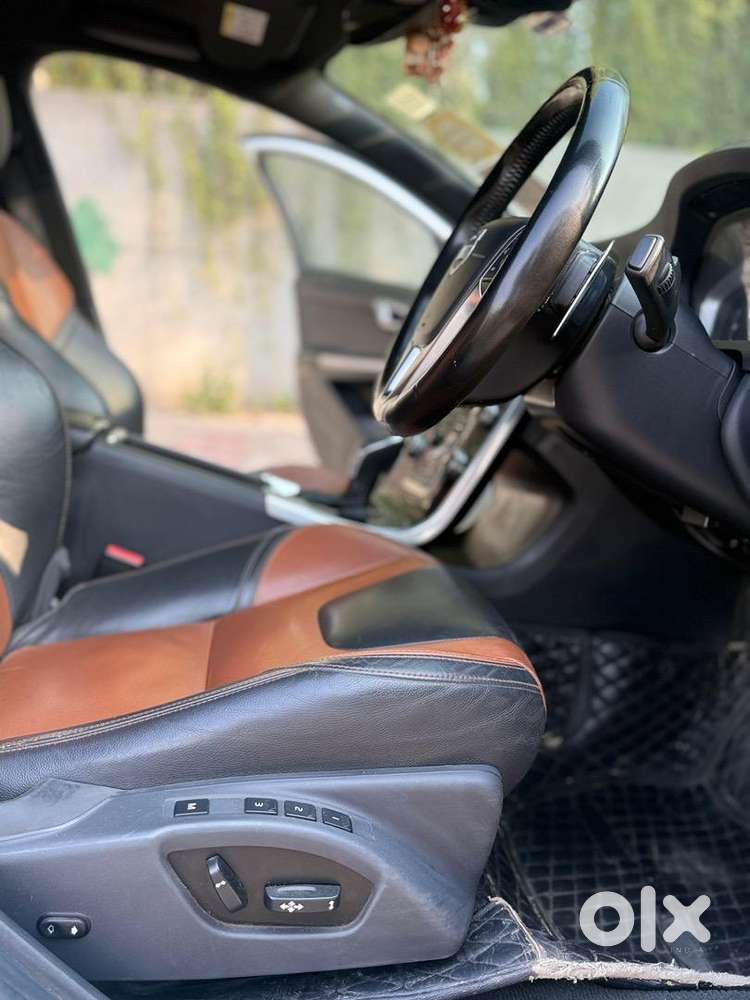 Volvo S60 Cross Country 2018