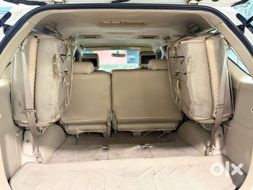 Toyota Fortuner 4x2 Manual, 2015, Diesel
