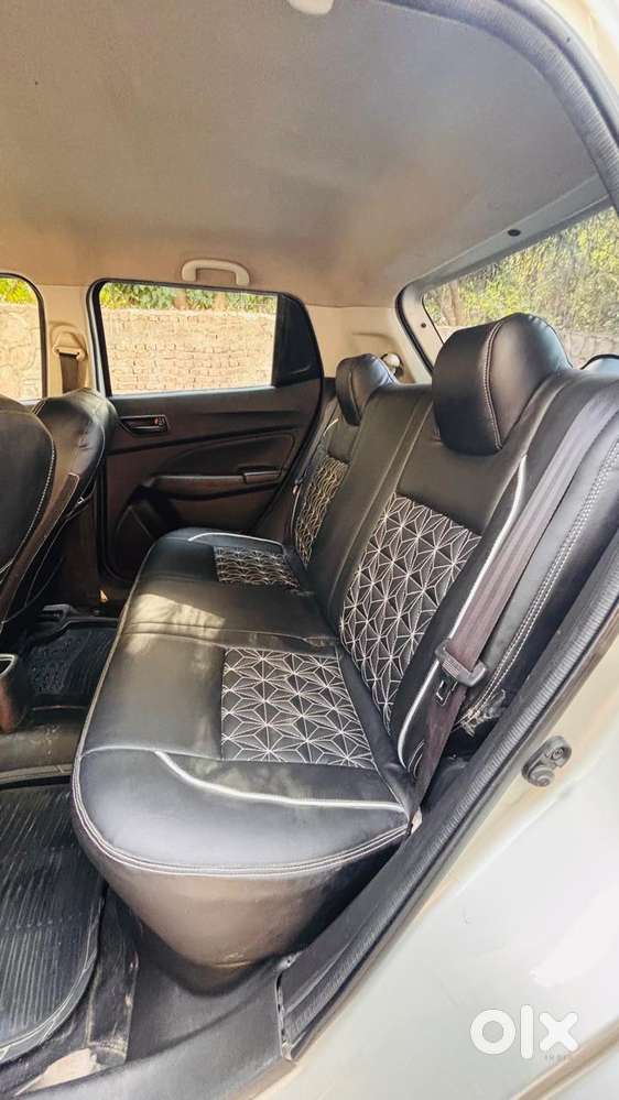 Maruti Suzuki Swift 1.2 Lxi (o), 2022, Petrol