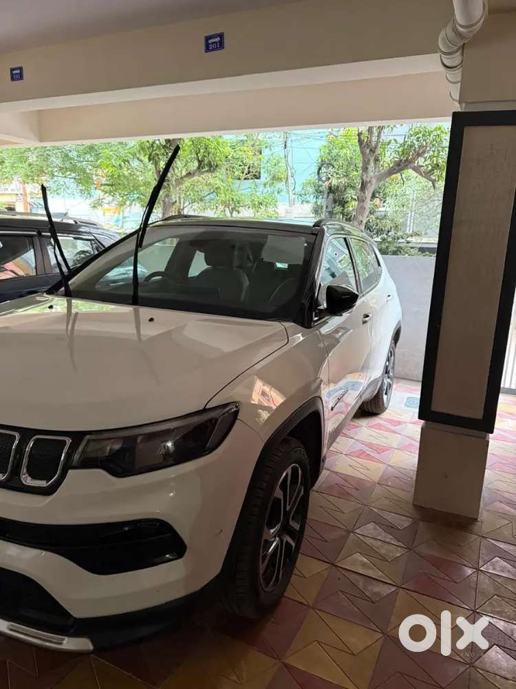 Jeep Compass 2021 Petrol At 84000 Km Driven Very Well Maintained
