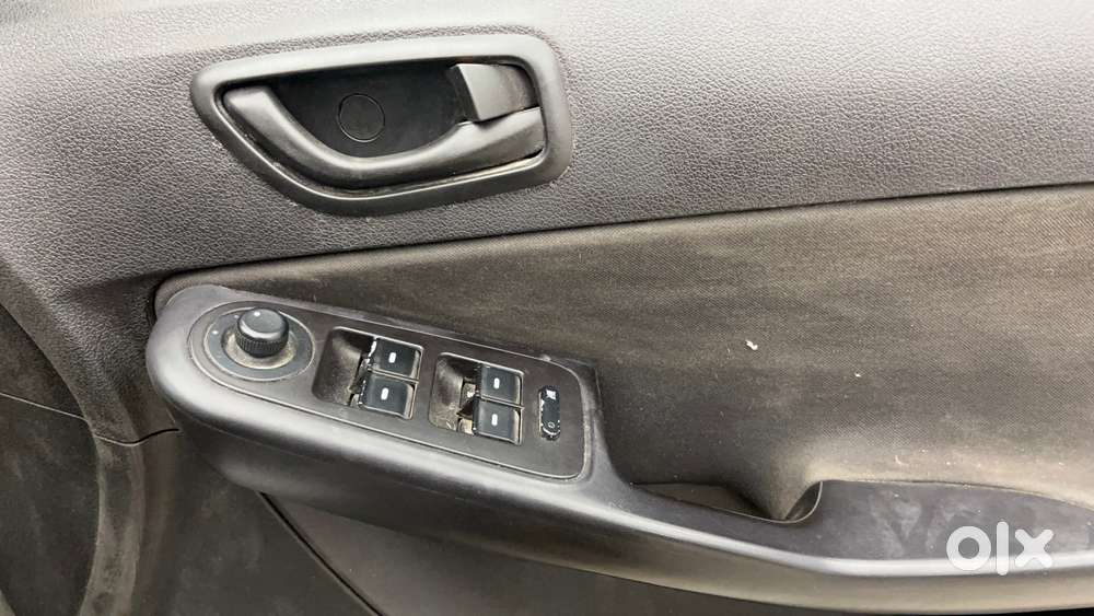 Tata Bolt Revotron Xm, 2015, Petrol