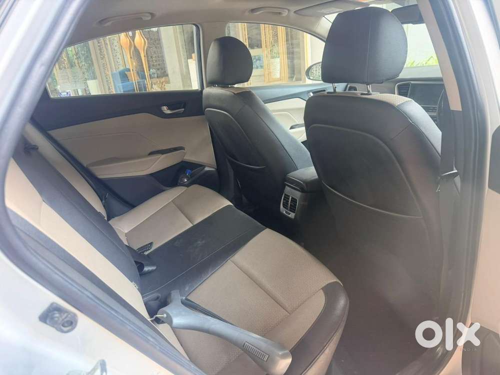 Hyundai Automatic Petrol 2018  Top Model - Single Owner Well Kept