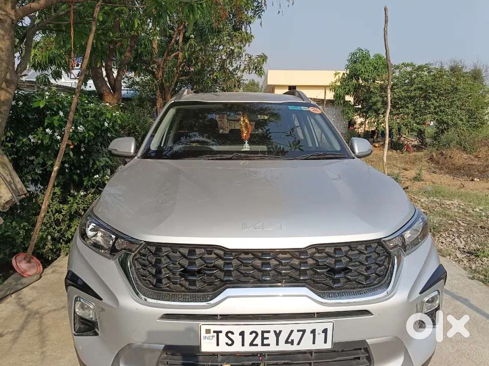 Kia Sonet 2023 Petrol 15000 Km Driven Showroom Track Available