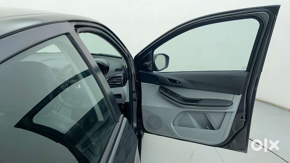 Tata Tiago 1.2 Revotron Xt Option, 2022, Petrol
