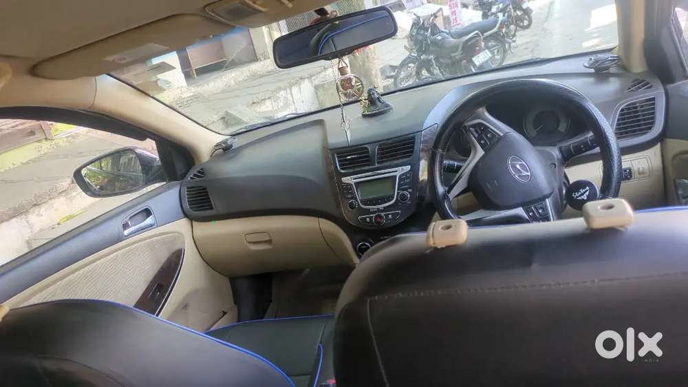 Hyundai Verna 1.6 Fluidic 2012