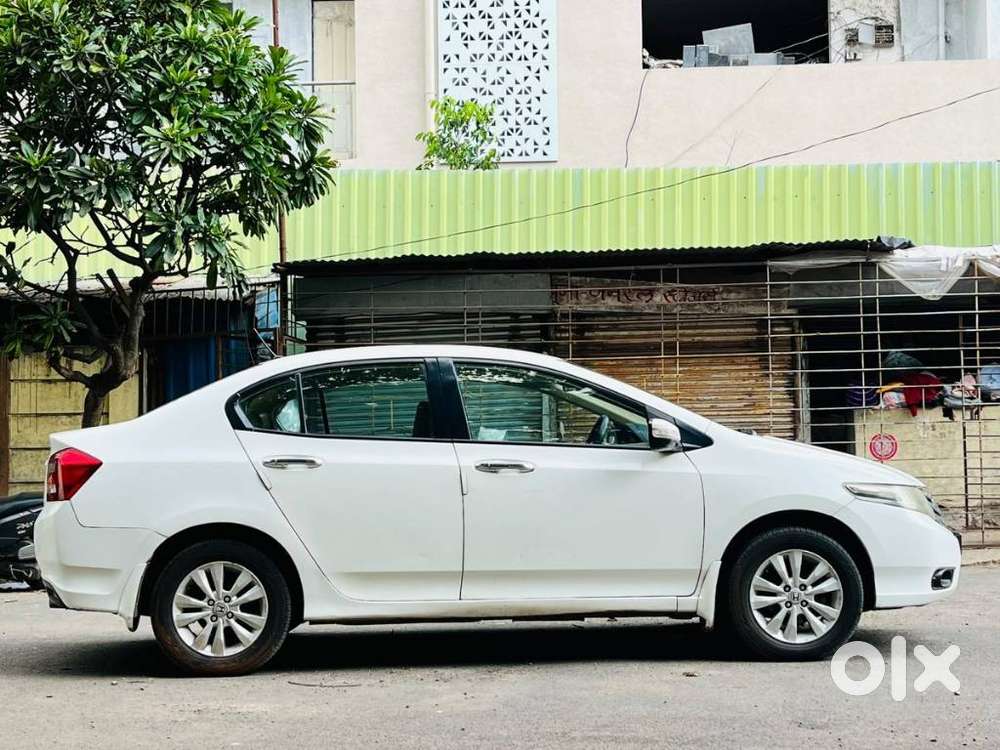 Honda City V Mt Exclusive, 2013, Petrol