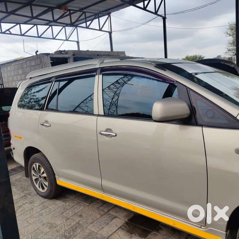 Toyota Innova 2013 Diesel Well Maintained