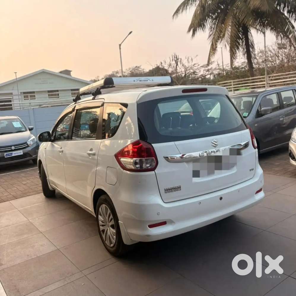 Maruti Suzuki Ertiga Vxi At 2018 Cng & Hybrids 150000 Km Driven