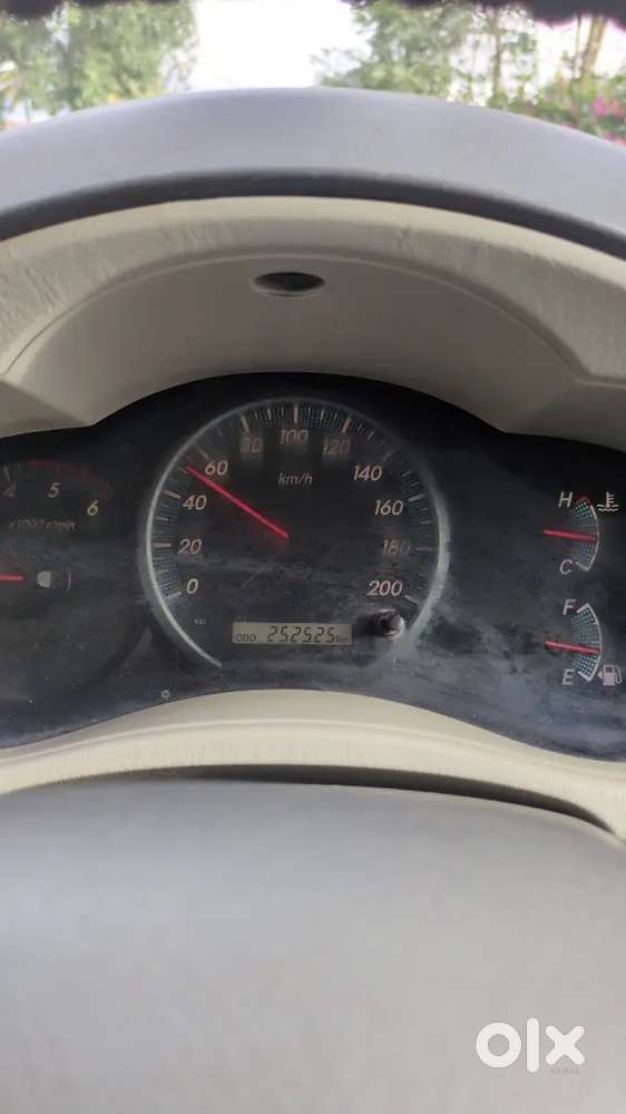 Toyota Innova Diesel 2014